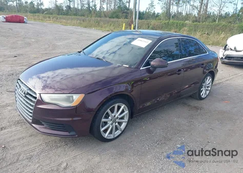 2015 Audi A3 2.0T Premium из США, поврежденный, VIN WAUEFGFFXF1039378